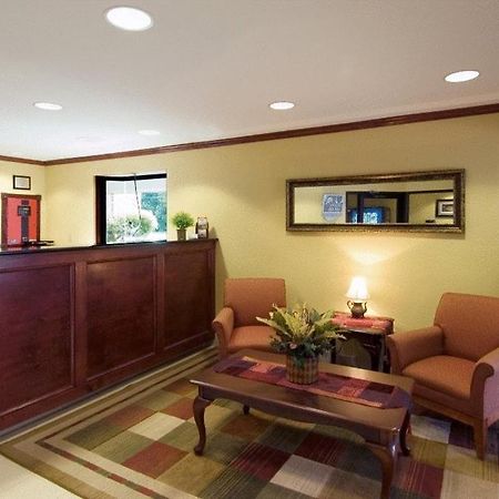 Varsity Inn Osu South Колумбус Экстерьер фото