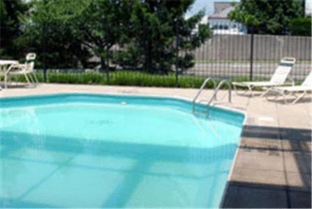 Varsity Inn Osu South Колумбус Экстерьер фото